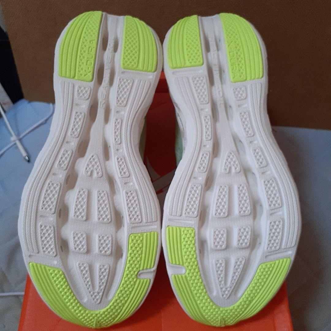 新品Xtep-メンズランニングシューズ【普段履きにお勧め】