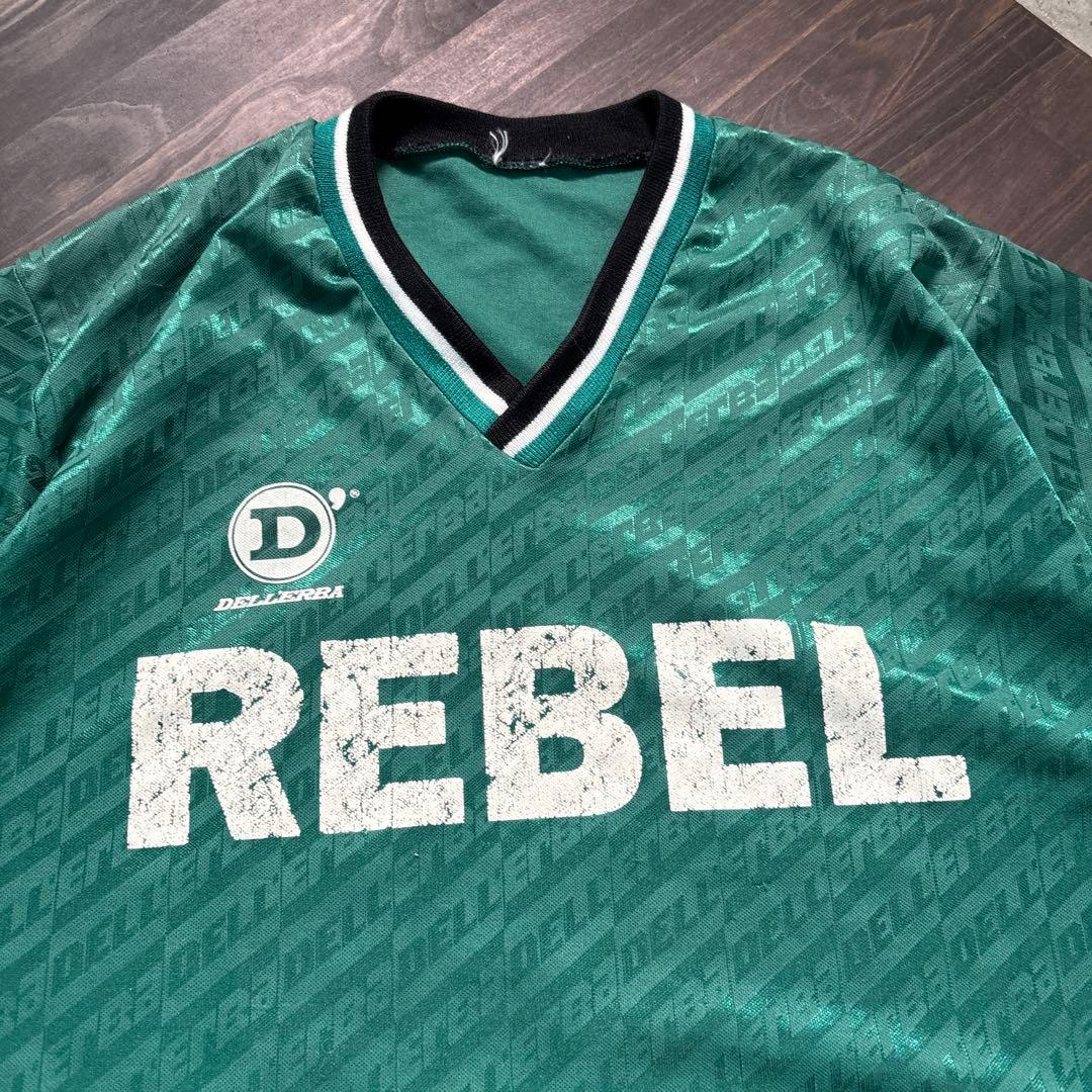 8SM2 DELL'ERBAゲームシャツ　緑　スポーツ　総柄　Ｖネック　古着