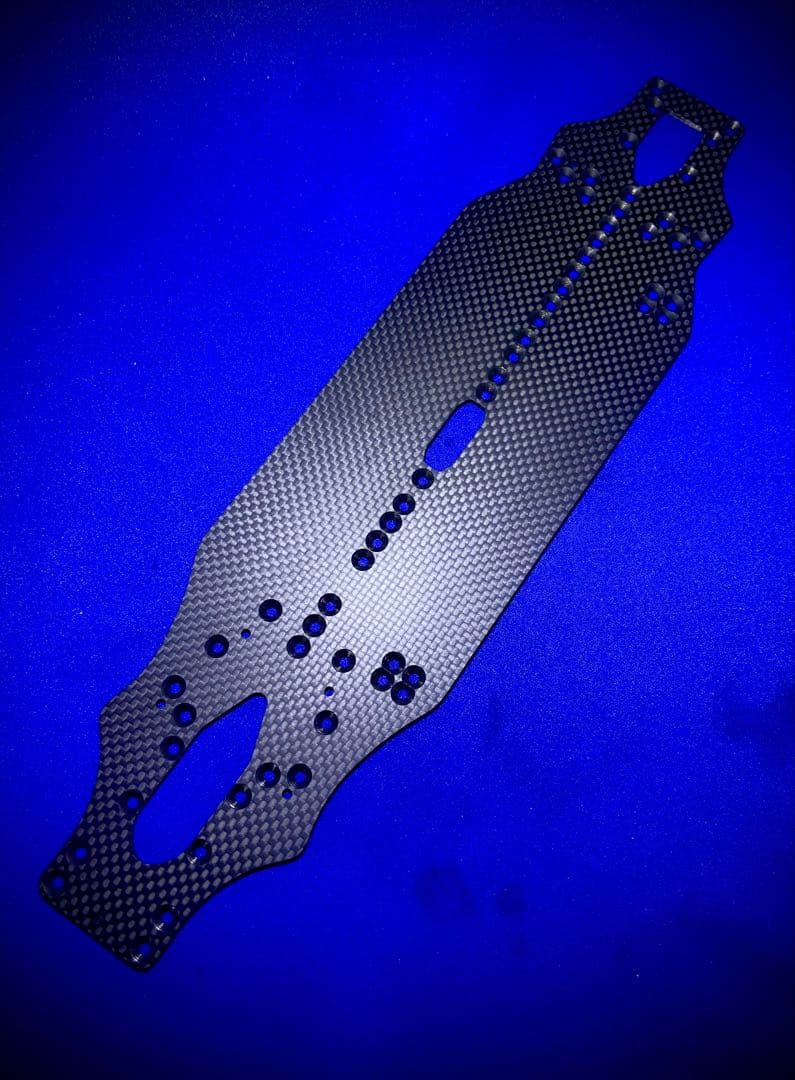 ヨコモ BD11 用 カーボンシャーシ　2.2㎜　蕨山Carbon