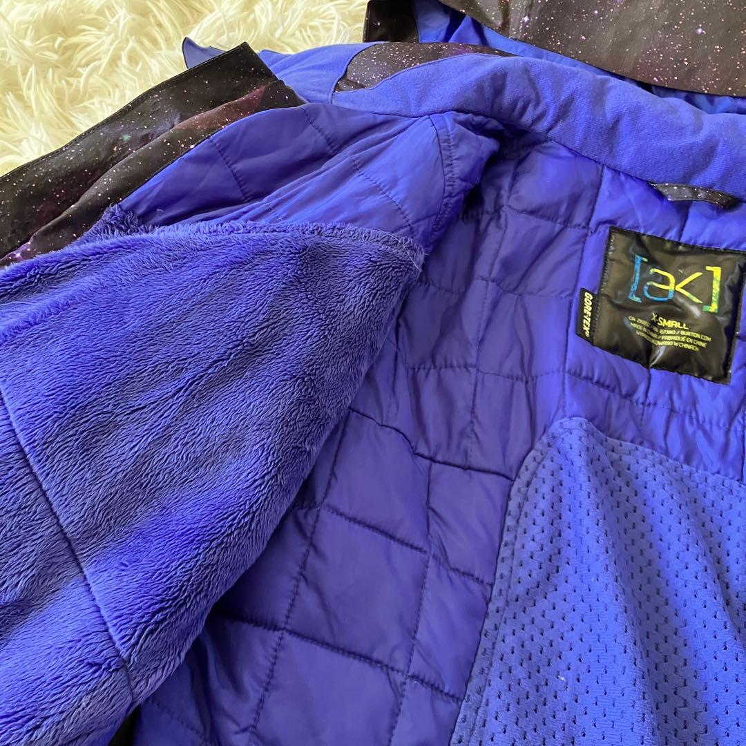 #2i✨ak burton✨ゴアテックス スノボウェア 宇宙柄 レディースXS