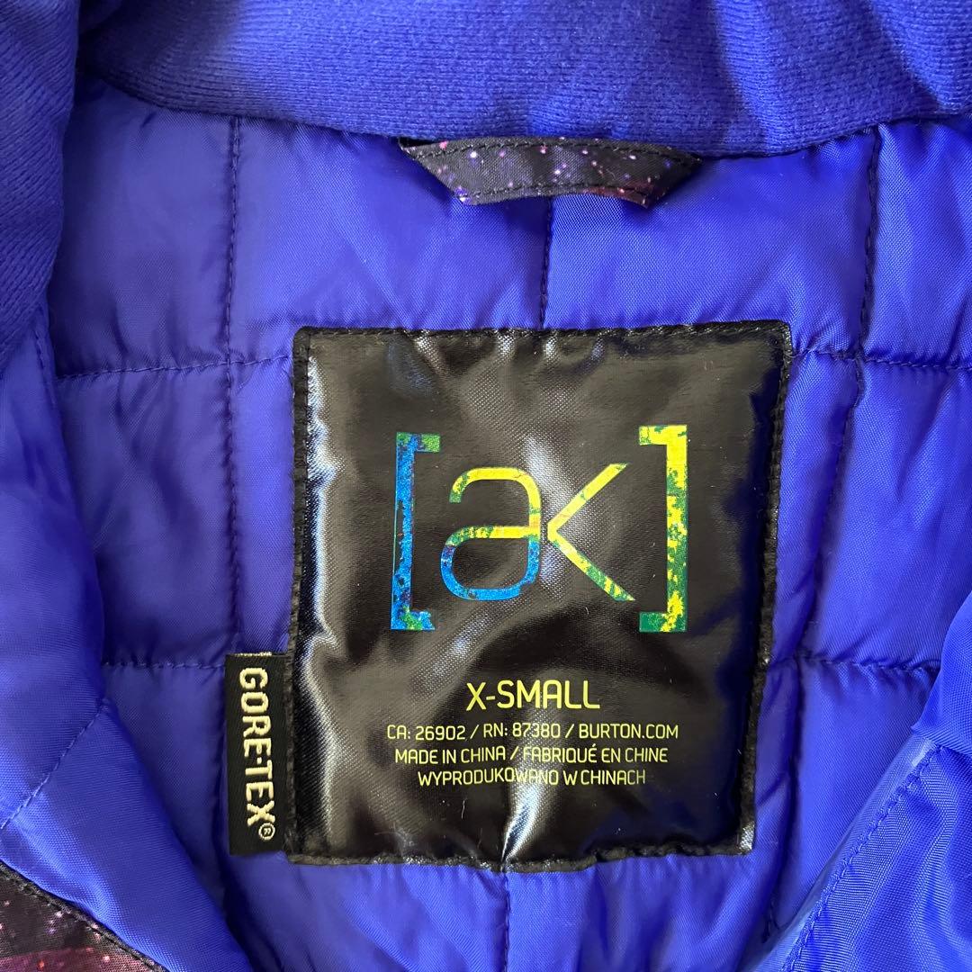#2i✨ak burton✨ゴアテックス スノボウェア 宇宙柄 レディースXS