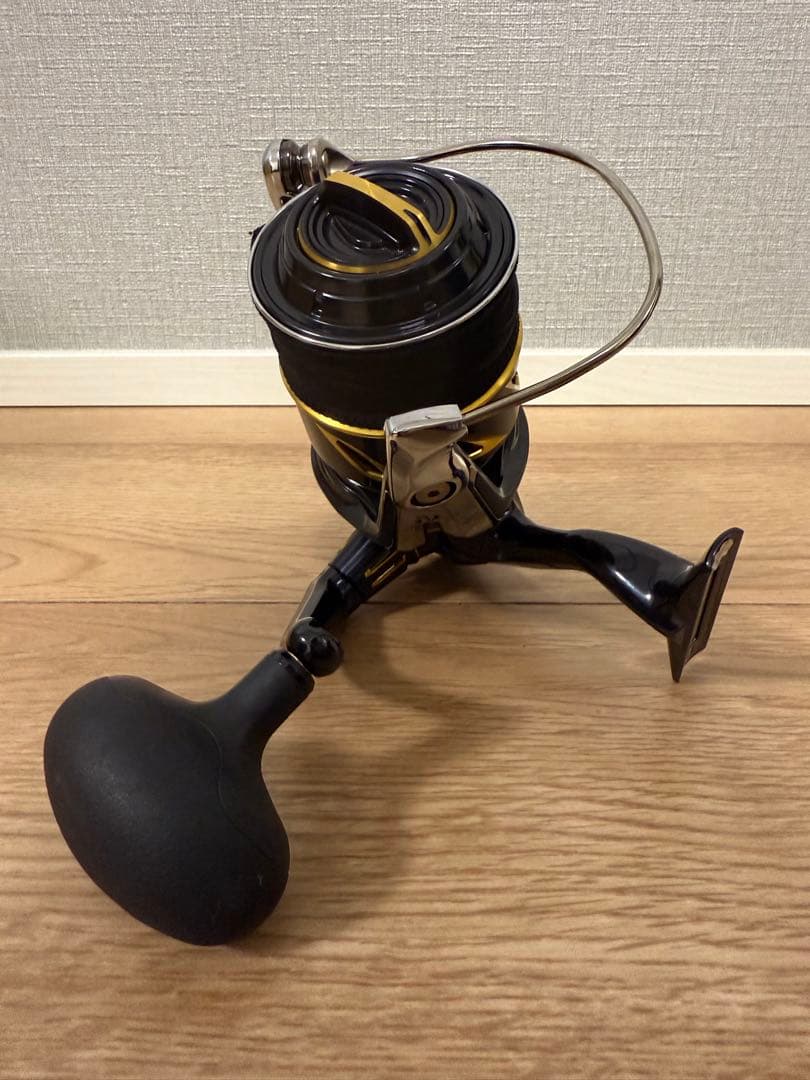 超美品　SHIMANO 22ステラ SW10000HG