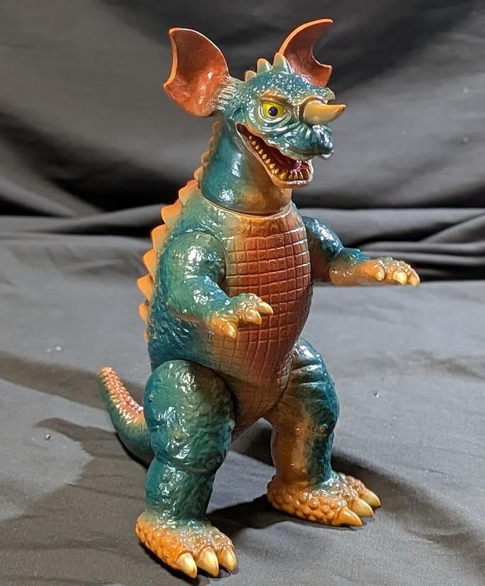 バラゴン「フランケンシュタイン対地底怪獣」登場怪獣（マーミット）ソフビフィギュア