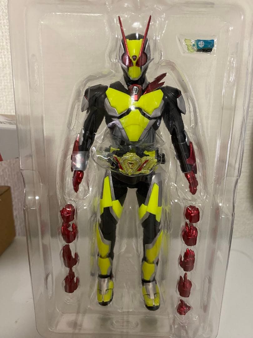 S.H.Figarts 仮面ライダーゼロツー　交換パーツ付き
