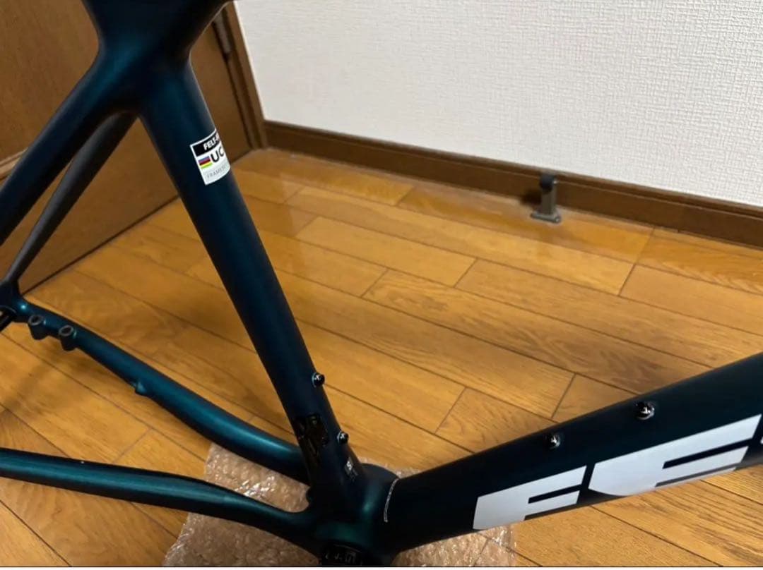 （未走行品）FELT FR4.0 フレームセット