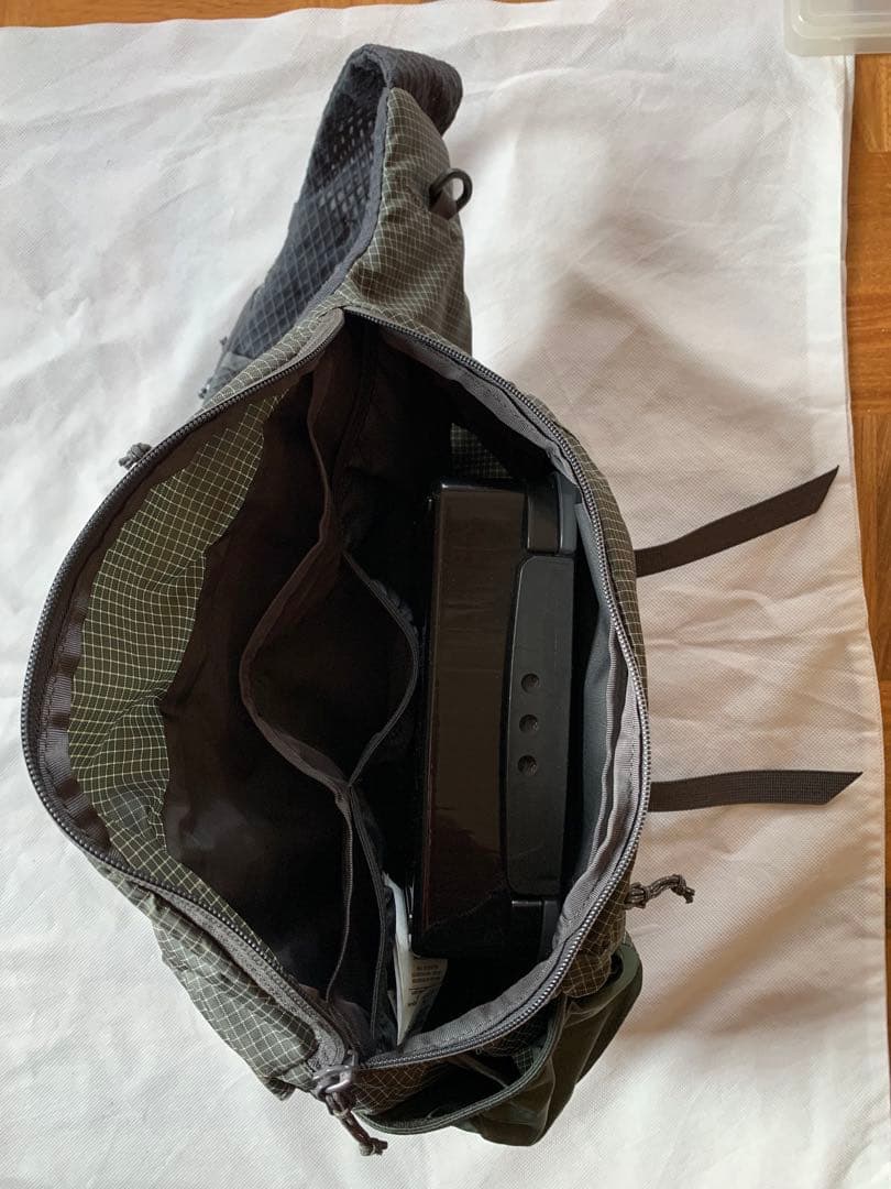 patagonia ベスト　フロントスリング