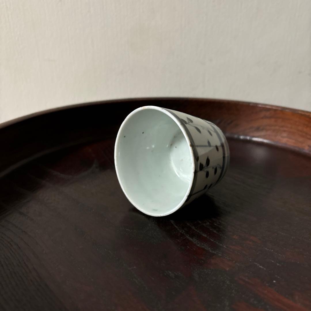 古伊万里染付　格子縞　蔓草文　⑤蕎麦猪口　江戸初期前期　アンティーク　白磁　李朝