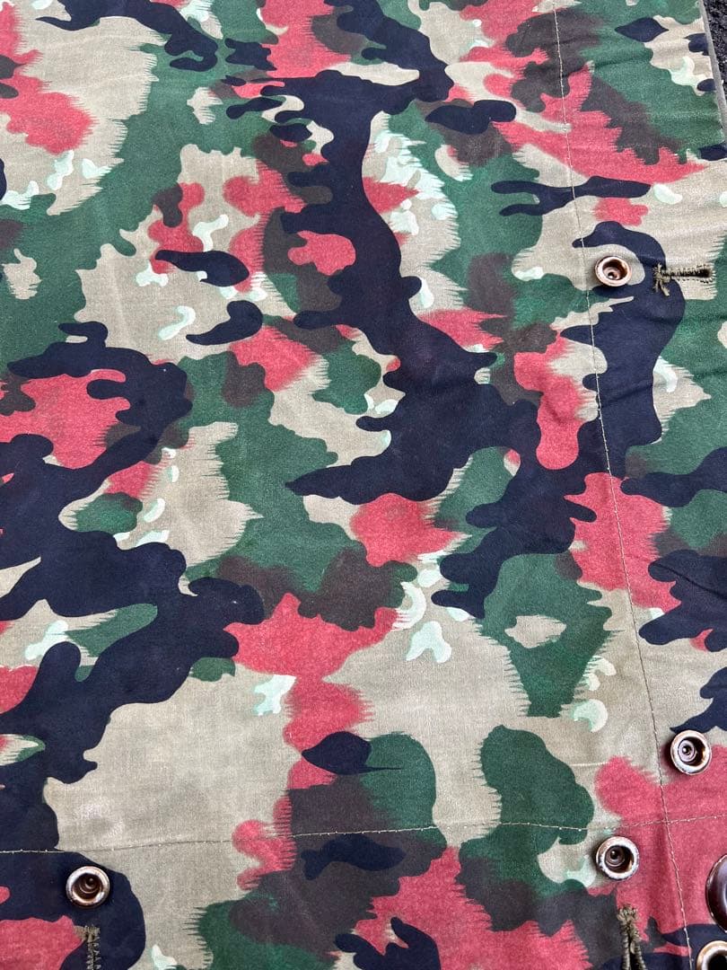 スイス／アルペンカモ軍幕