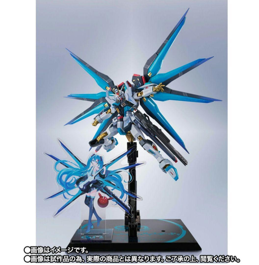 L ROBOT魂 ストライクフリーダムガンダム 初音ミクバージョン