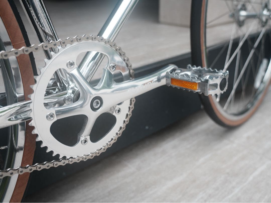 FUTURE ピストバイク