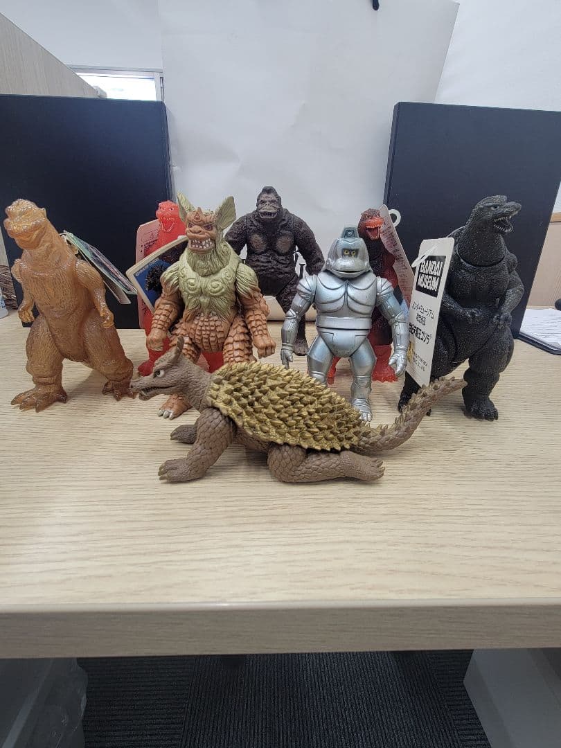 s*h様 ゴジラ フィギュア 怪獣 ソフビ まとめ売り