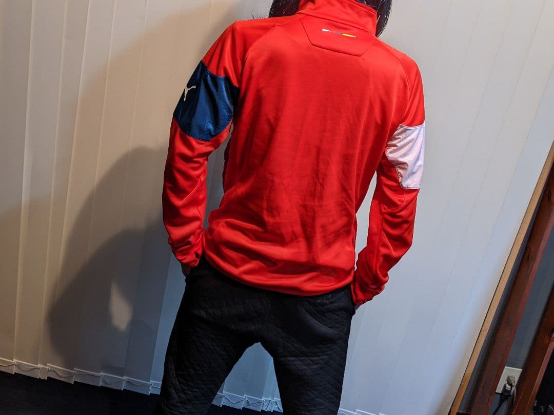 プーマ　アーセナル　中綿　トレーニングウェア　長袖シャツ　サッカー　ハーフジップ