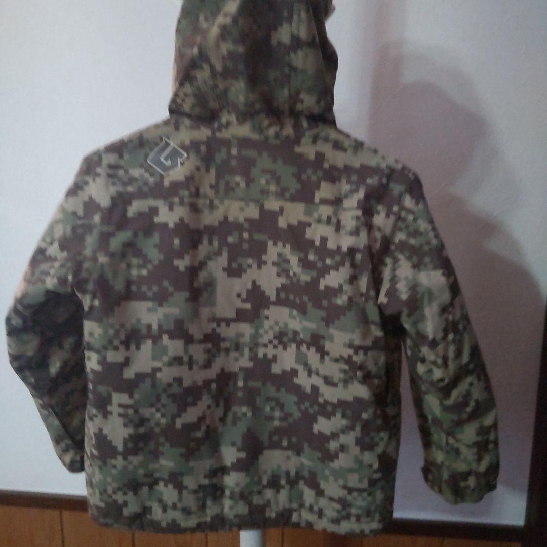 BURTON 迷彩 スノーボードウェアセット キッズウエア上下