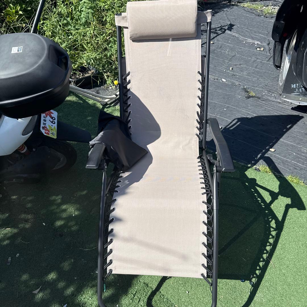 リクライニングチェア ベージュ