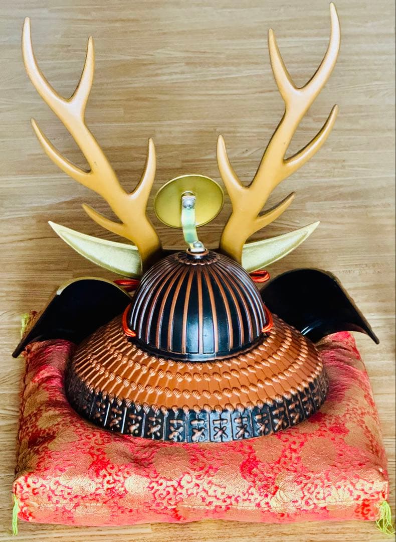 兜飾り　兜　山中鹿之助兜