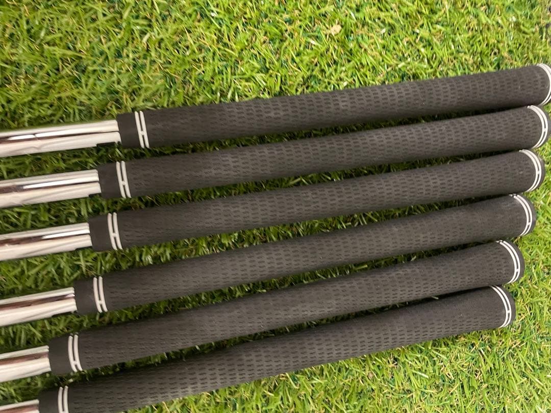 大人気　ダンロップ スリクソン ZXi5 アイアン 6本 モーダス105S