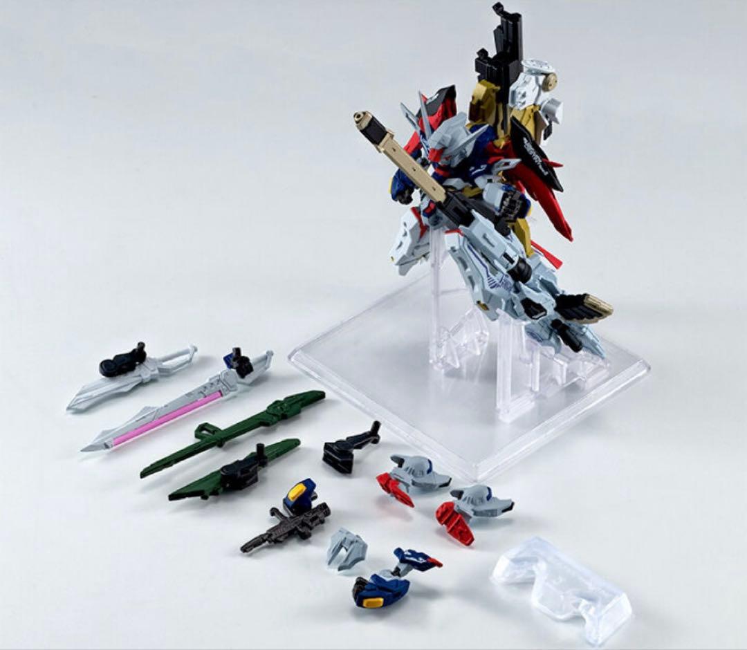 GUNDAMCONVERGE デスティニーガンダムSpecII&ゼウスシルエット