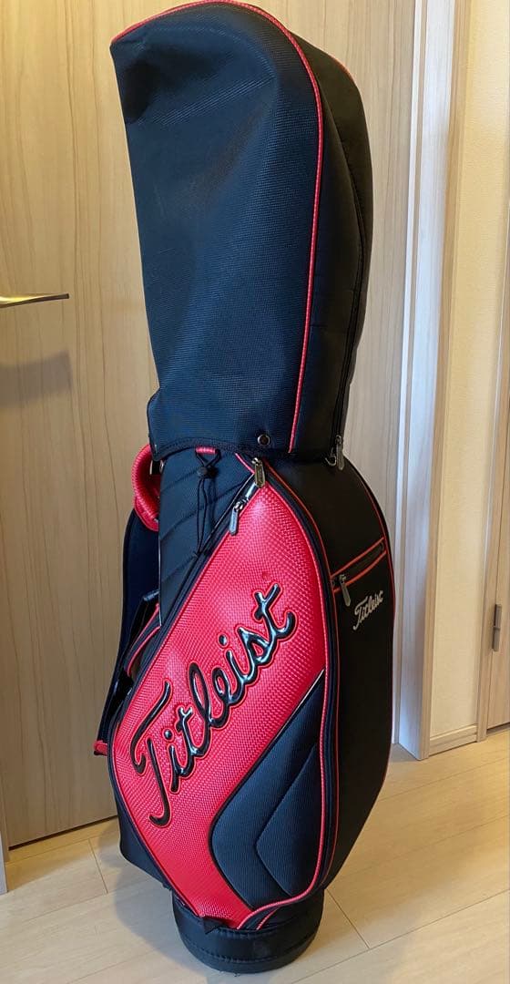 Titleist キャディバッグ ブラック/レッド　9.5サイズ