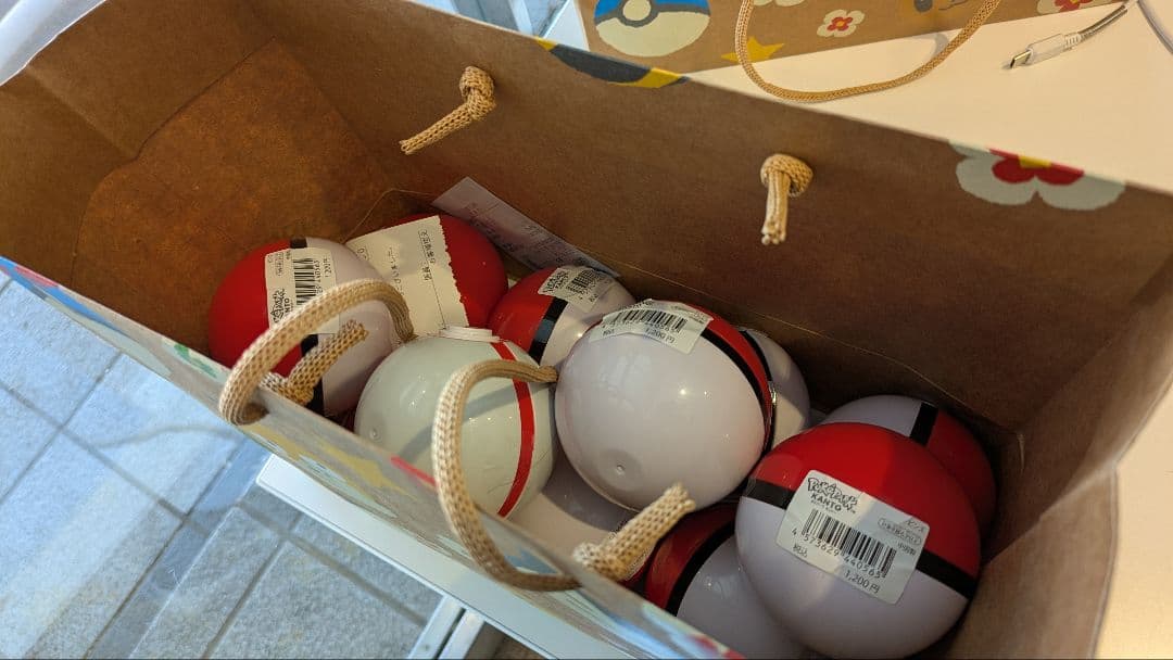 ポケパークカントー　ピンバッチ未開封10個+プレミアボール