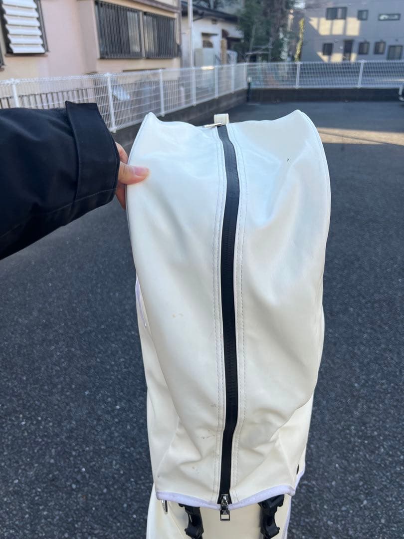 ホワイト ゴルフバッグ・キャディバッグ