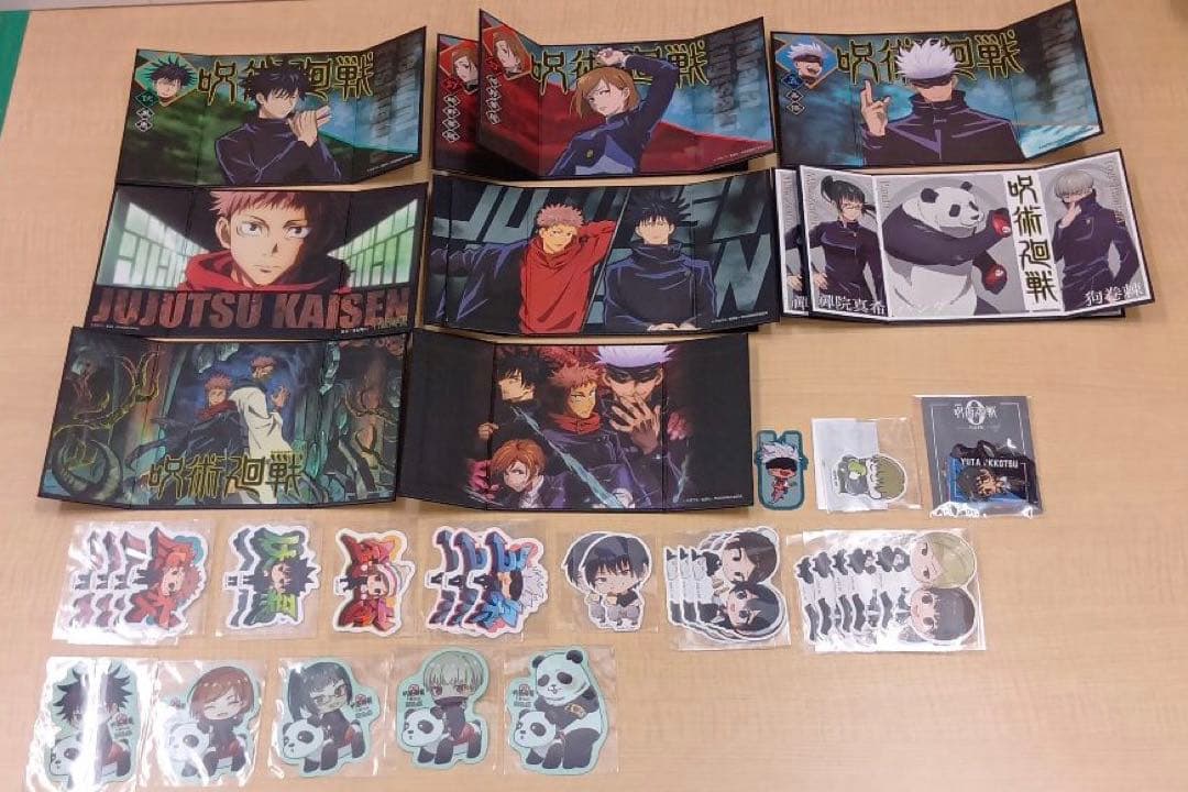 ❶呪術廻戦 五条悟 コースター トランプ 紙類 ステッカーなど 大量 まとめ売り