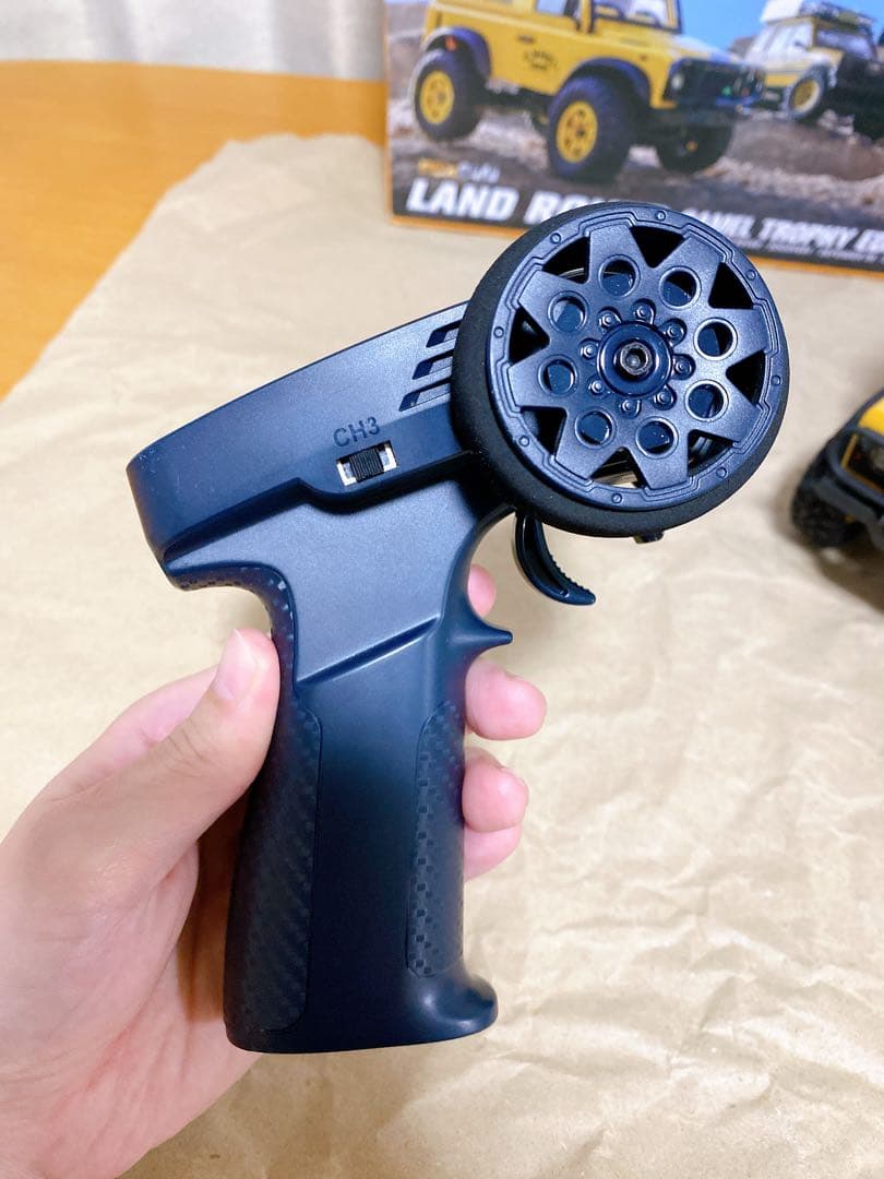 FMS ラジコン　ディフェンダー 1/24 ランドローバー fcx24m