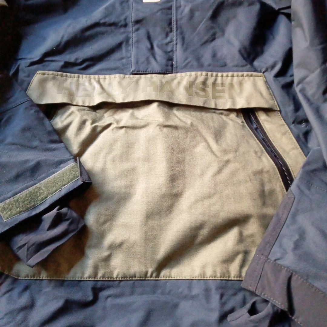 ヘリーハンセン　スノーボードウェア　スノボウェア　スキーウェア