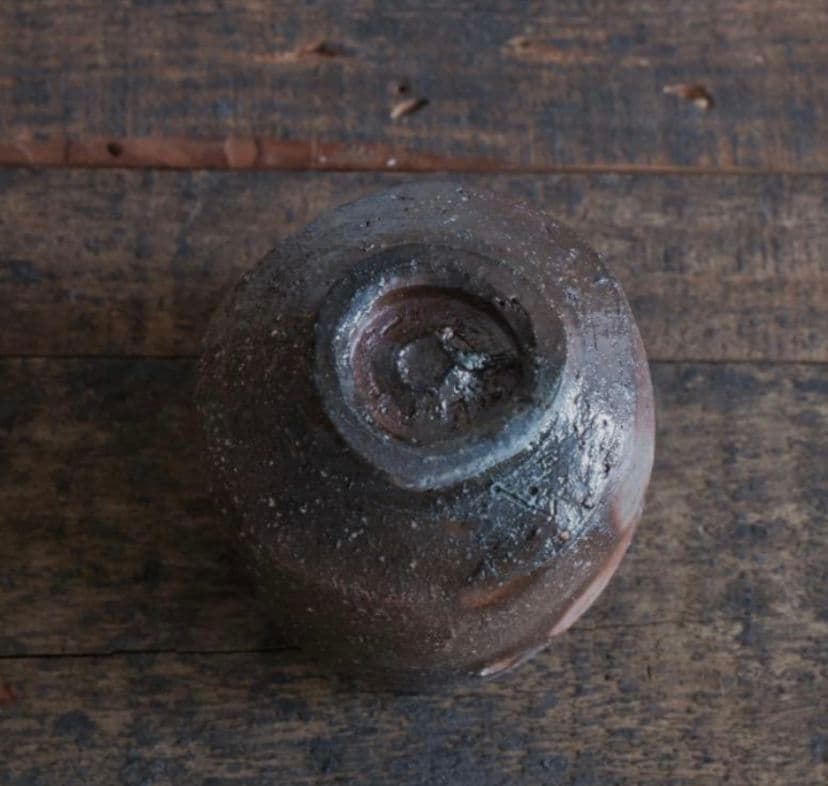 【希少な焼〆】　泉田之也　窯変　のだ窯　備前茶碗　積層　ぐい呑　共箱　桃山陶