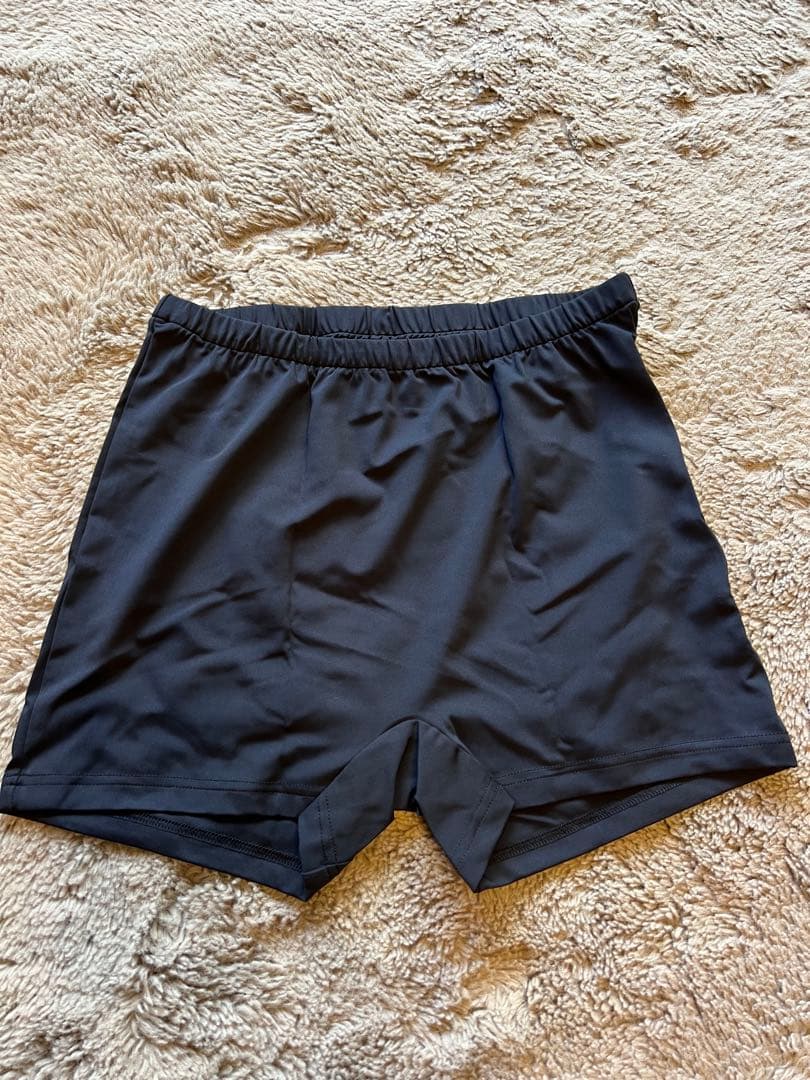 A.P.C. golf ワンピース　インナーパンツ付き　新品未使用