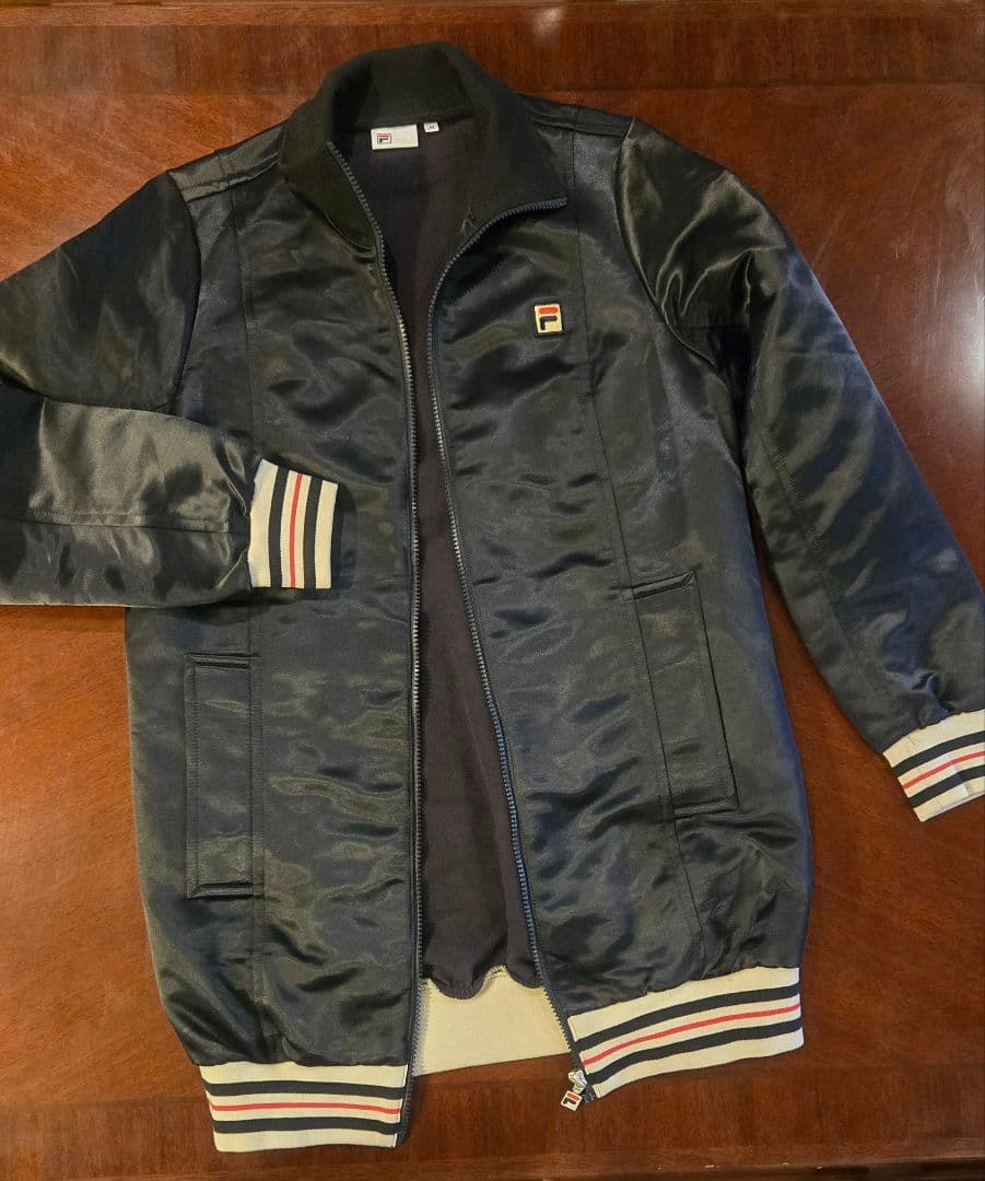 FILA フィラ トラックジャケット ブルゾン ネイビー 、Mサイズ、レディース