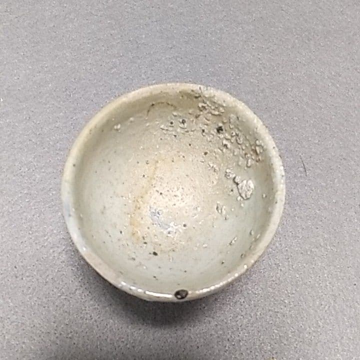 李朝白磁ぐい吞み　李朝堅手ぐい吞み