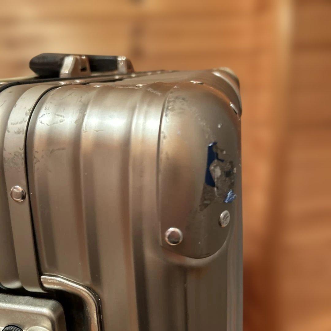 【匿名配送】RIMOWA リモア　シャンパンゴールド スーツケース