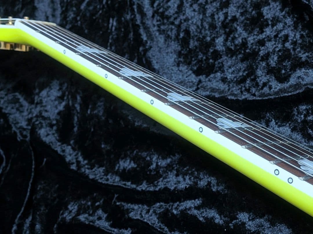 フェルナンデス MG-145S カスタマイズ グリーンハート モッキンバード