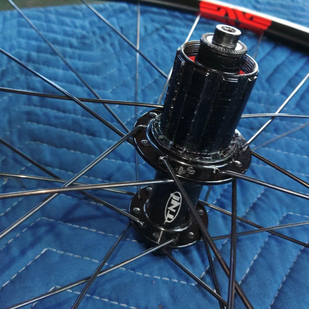 ENVE 1.25カーボンホイールチューブラー Chris King ハブ