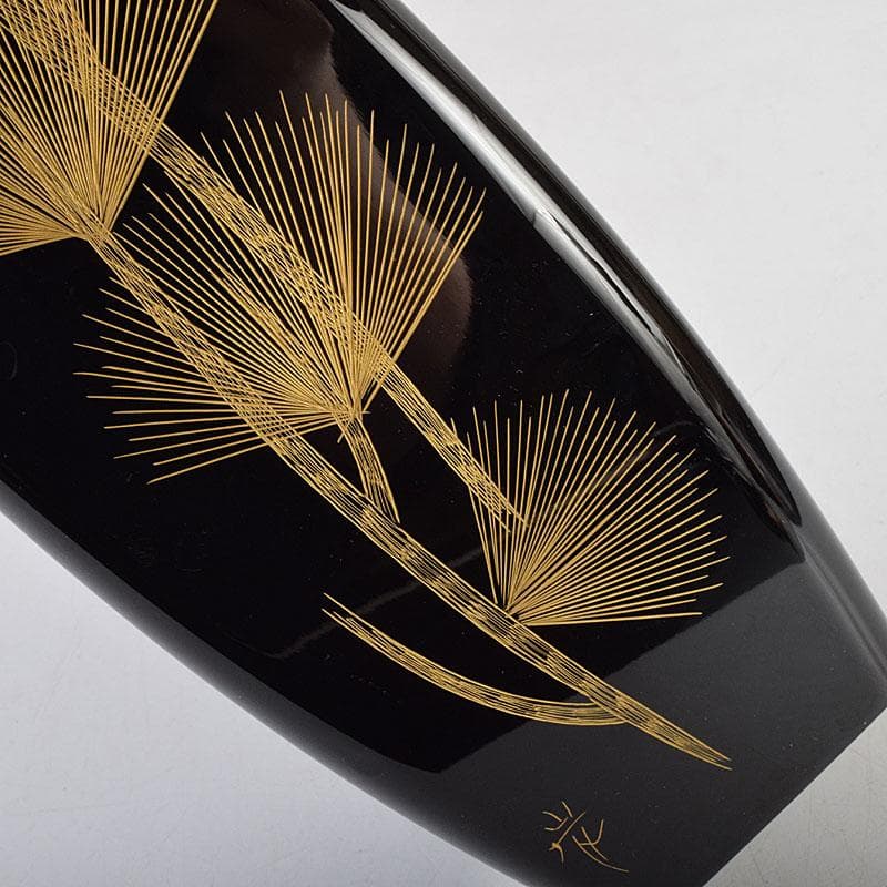 輪島塗　沈金師　角野岩次作　沈金　寿松文　花器　花入　共箱　V　R9403