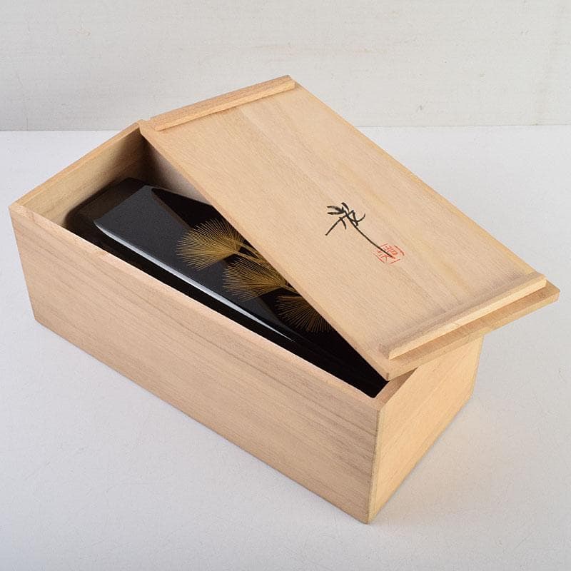 輪島塗　沈金師　角野岩次作　沈金　寿松文　花器　花入　共箱　V　R9403