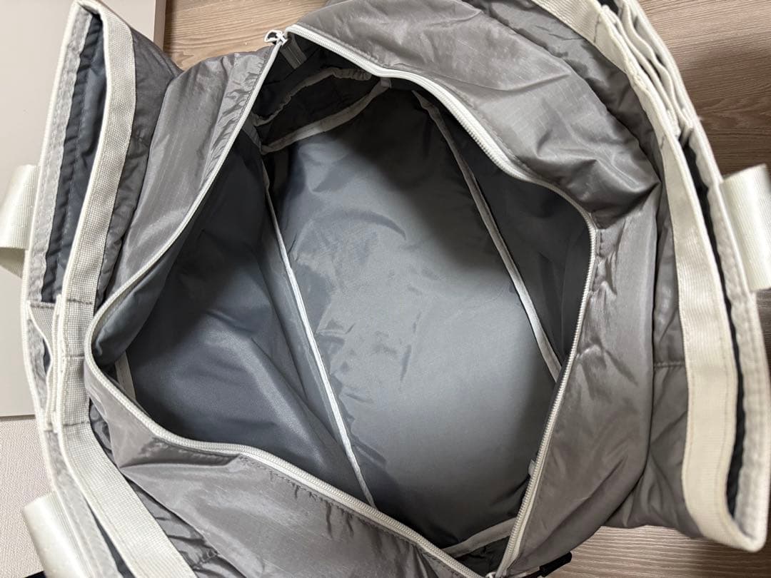 ブリーフィング　ボストンバック　グレー