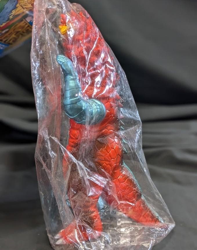 改造パンドン「ウルトラセブン」登場怪獣（怪獣郷）未開封ソフビフィギュア