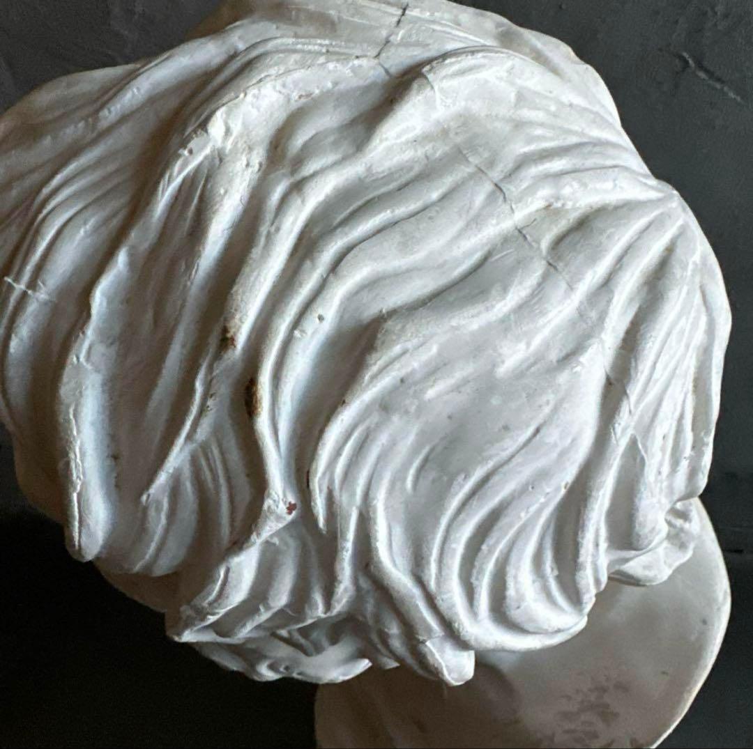 セネカ　石膏像　高さ48cm、幅22cm、奥行き26cm