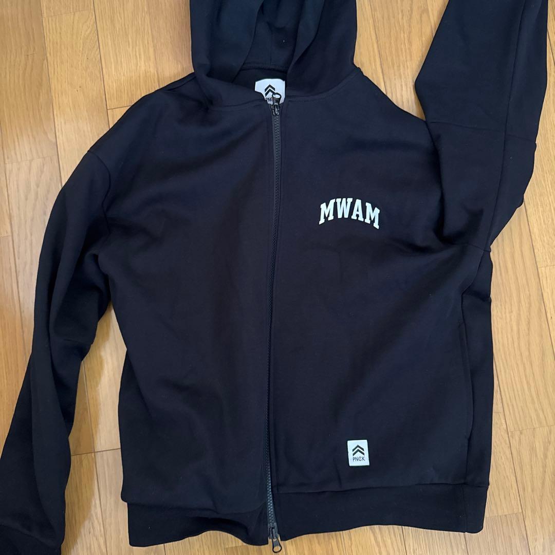 MAN WITH A MISSION フーディー