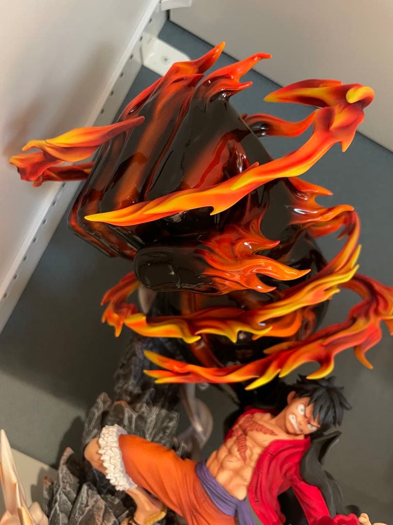 THスタジオ　ルフィ　海外正規品　pop