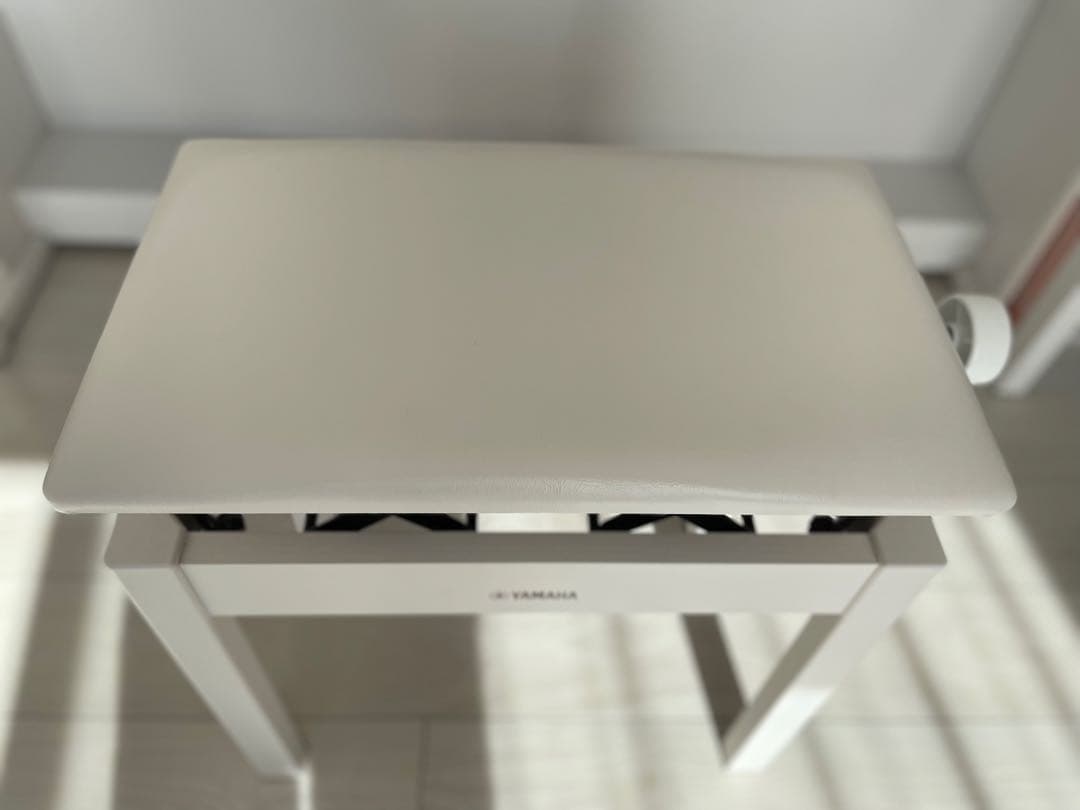 美品 ヤマハ電子ピアノ　クラビノーバSCLP 7450 ホワイト　島村楽器