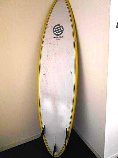 サンタクルス 6'6\" サーフボード ホワイト/イエロー　36.4ｌ