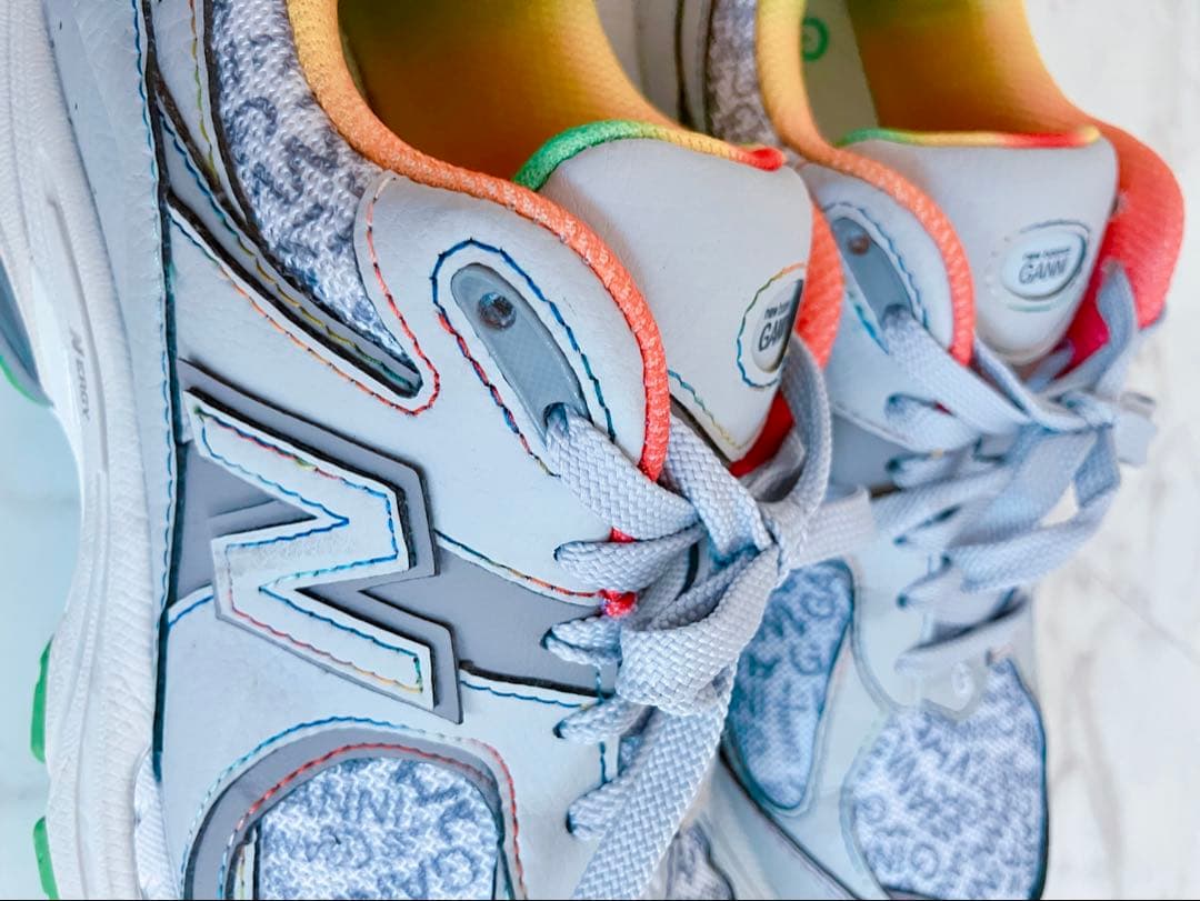 GANNI × New Balance シューズ(女性用)