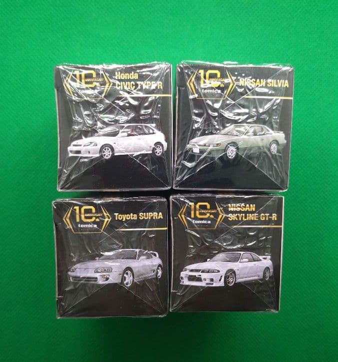 トミカプレミアム 10周年 復刻 日産 スカイライン GT-R 他、４台セット
