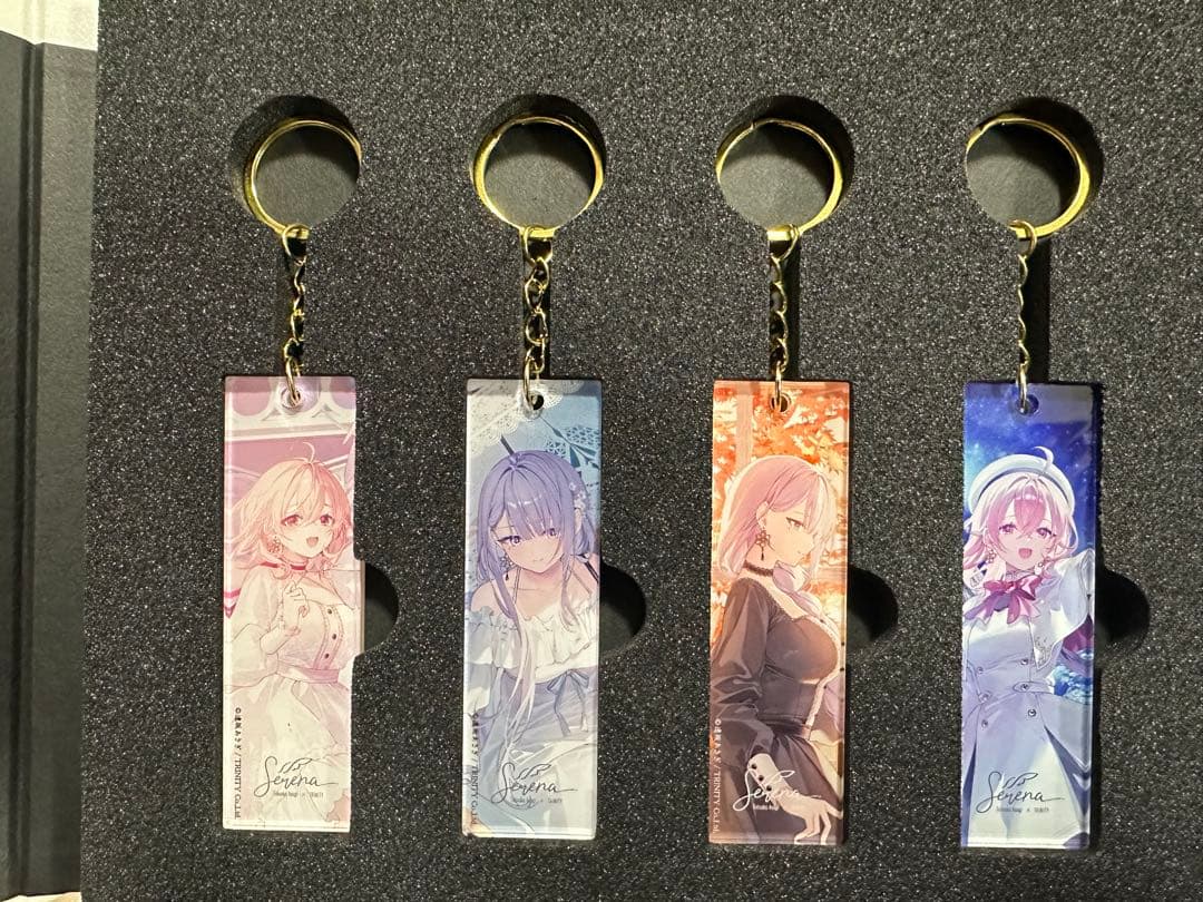 C105 遠坂あさぎ Serene TRINITY プレミアムキーホルダー