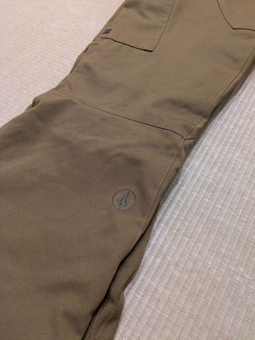 きみこ　ボルコム パープルジャケットとカーキパンツセット