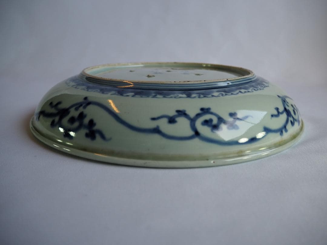 古伊万里松竹梅蛸唐草文尺皿（江戸時代＊18世紀中期）