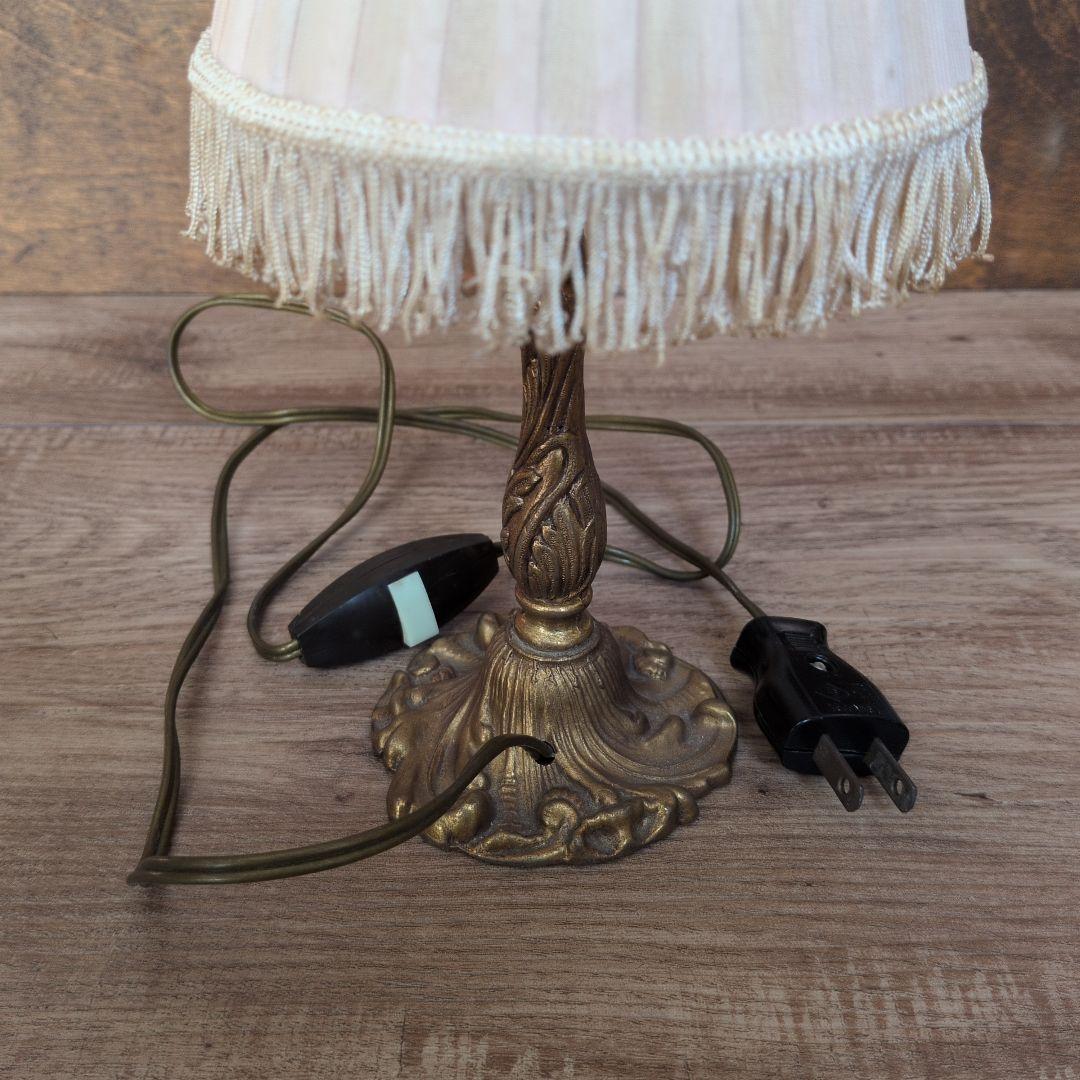 フランスアンティーク 小さなテーブルランプ