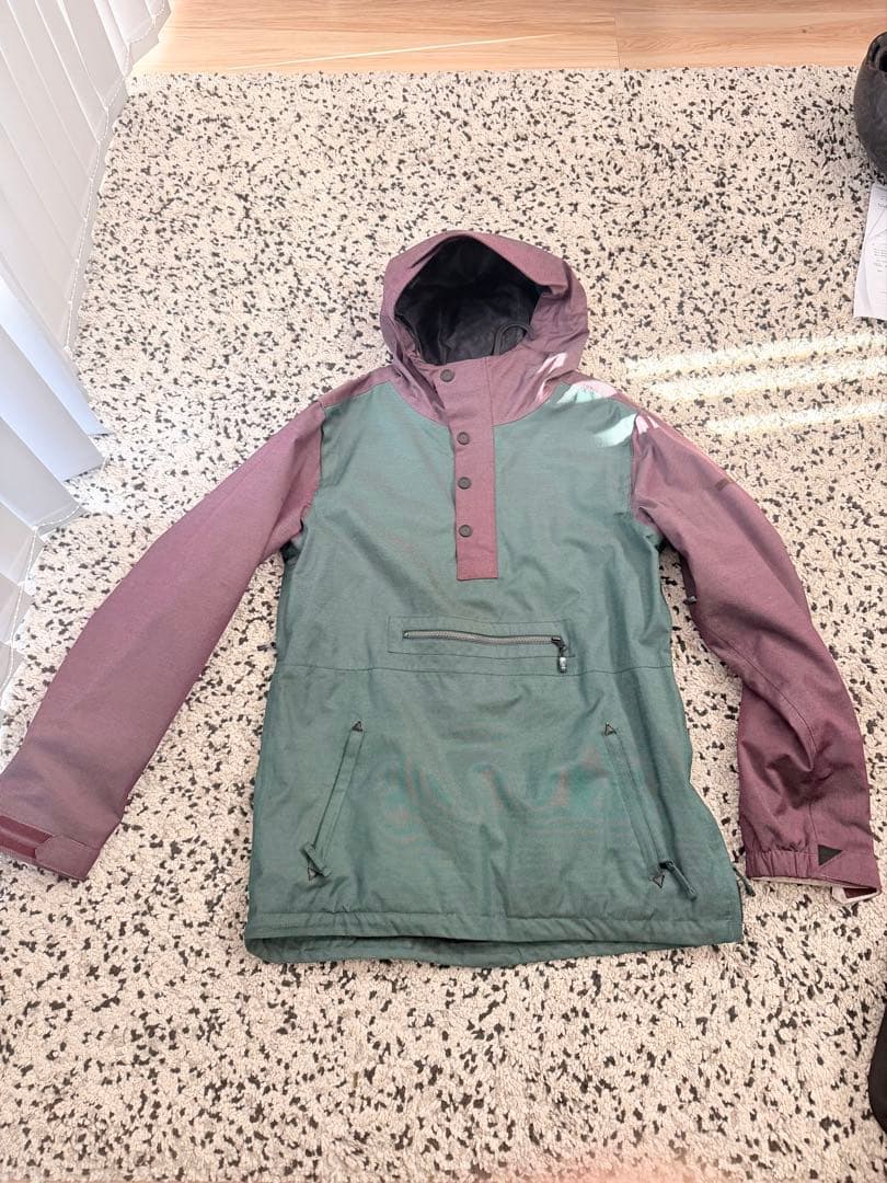 VOLCOM スノーボードウェア プルオーバー